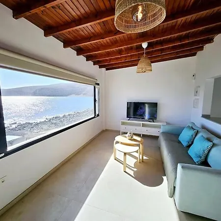 Casa Junto Al Mar 펜션