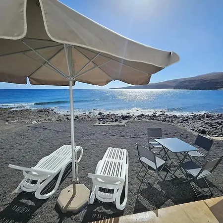 Casa Junto Al Mar * Playa Quemada