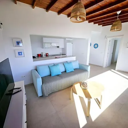 Casa Junto Al Mar 펜션