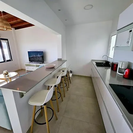 Casa Junto Al Mar Holiday home Playa Quemada