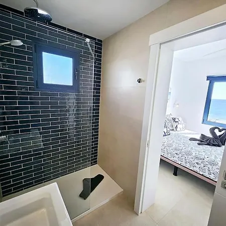 Casa Junto Al Mar Holiday home Playa Quemada